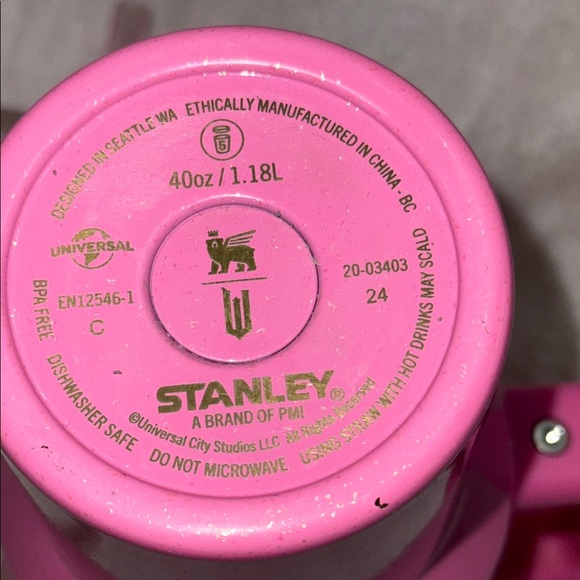 Stanley Wicked Glenda 40oz Pink Insulated Water Bottle - Picture 5 of 5